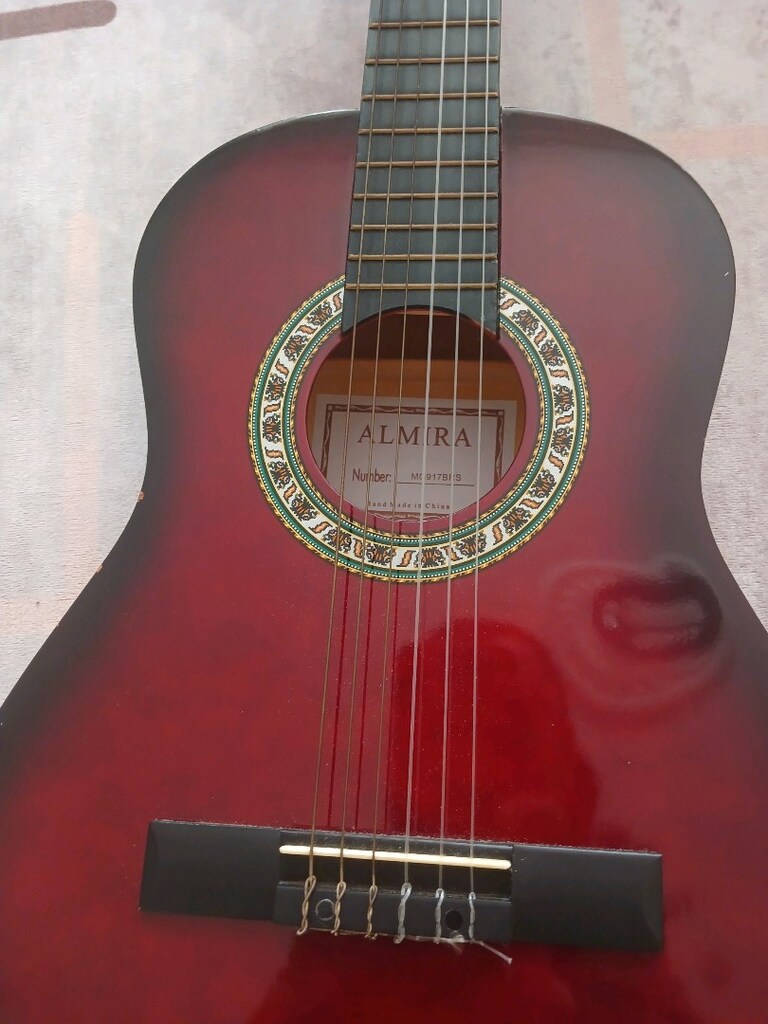 almira gitar - 9
