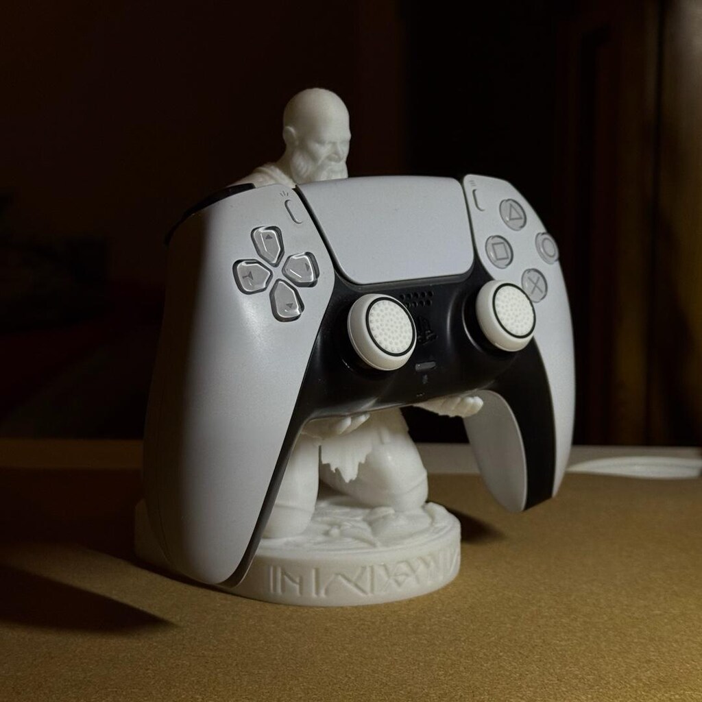 3D Baskı Oyun Figürü – 15 cm – Özel Tasarım Stand - 4