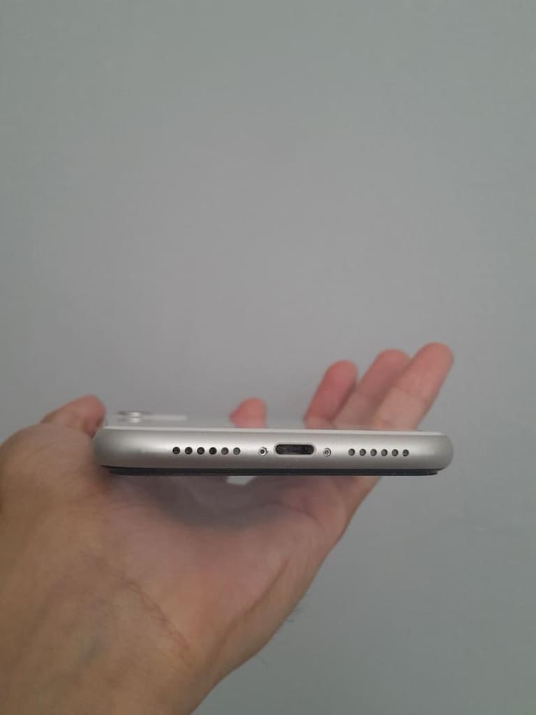 Kusursuz / %100 Pil / iPhone 11 Beyaz 64 GB / Sıfır Ayarında Hatasız - 8