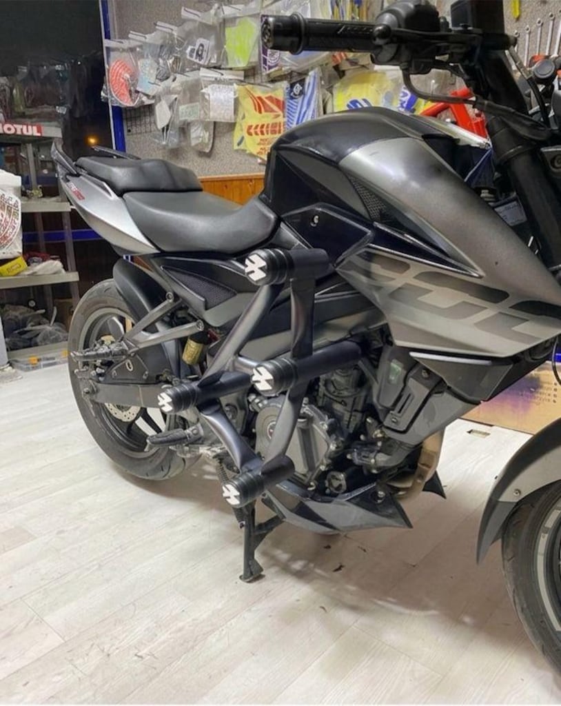 Bajaj pulsar N200 4 Takozlu Koruma Demiri