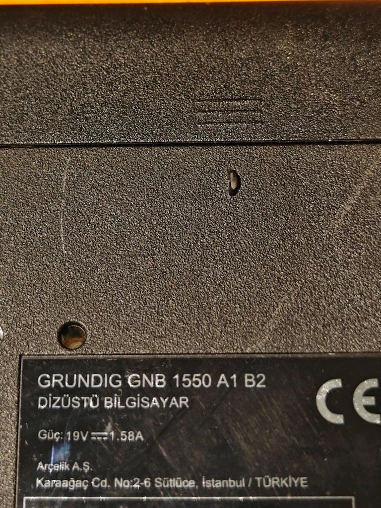 Grundig Notebook Laptop Kırık Ekranlı intel - 5