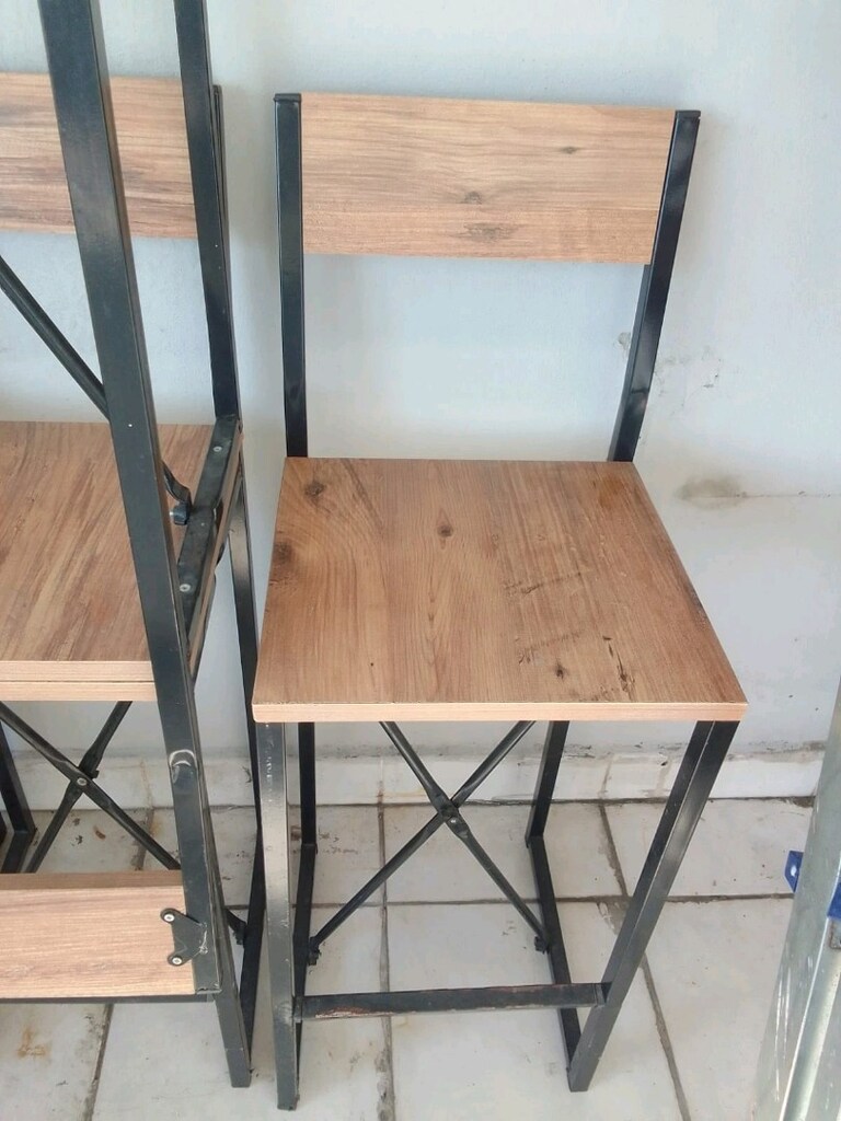 6 adet bar sandalyesi (6 adet hepsi 7500 TL) - 2
