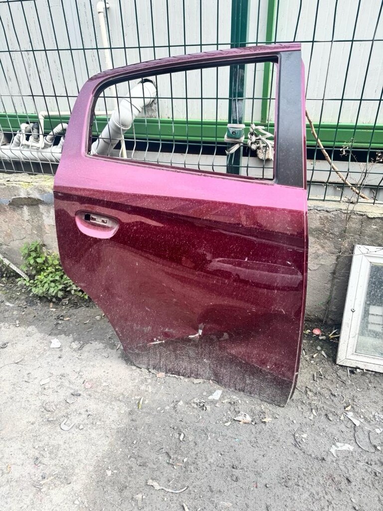 MITSUBISHI SPACE STAR SAĞ ARKA KAPI 2014 ÜSTÜ - 5