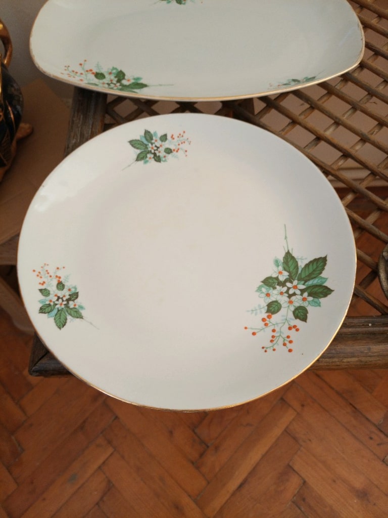 İstanbul Porselen – Vintage Çiçek Desenli Altın Kenarlı Porselen Tabak - 4