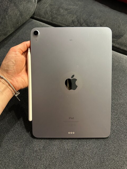İpad Air 4. Nesil WiFi 64GB A2316 Kutulu TR Apple Faturalı Temiz