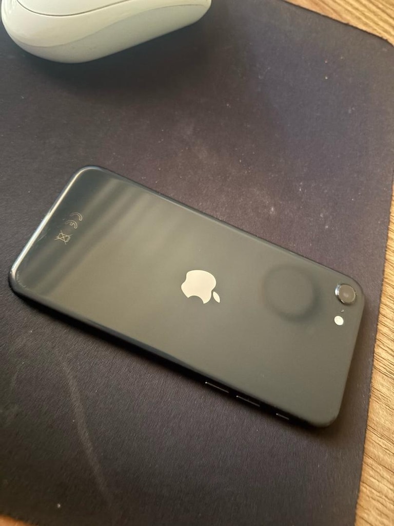 IPHONE SE