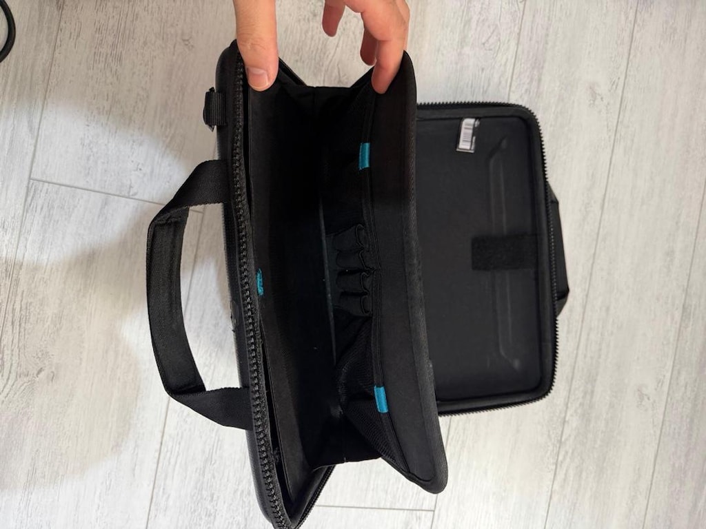 Siyah Thule Laptop Çantası - 3