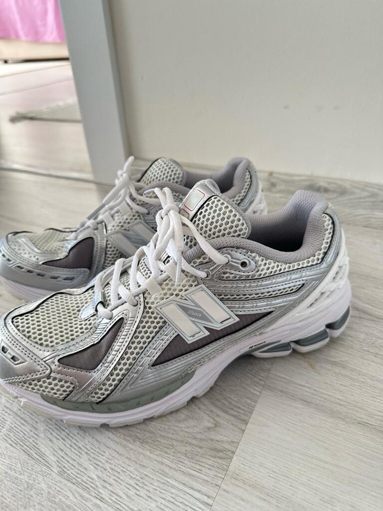 New Balance 1906R Gümüş Gri Renk 44 Numara Sıfır Ürün - 4
