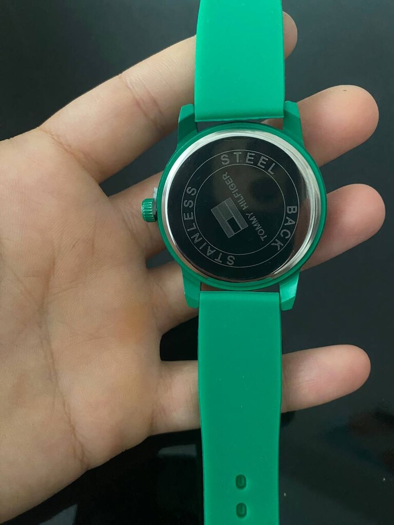 sıfır & kutulu Tommy Hilfiger Erkek Kol Saati - Silikon Kordon - 3