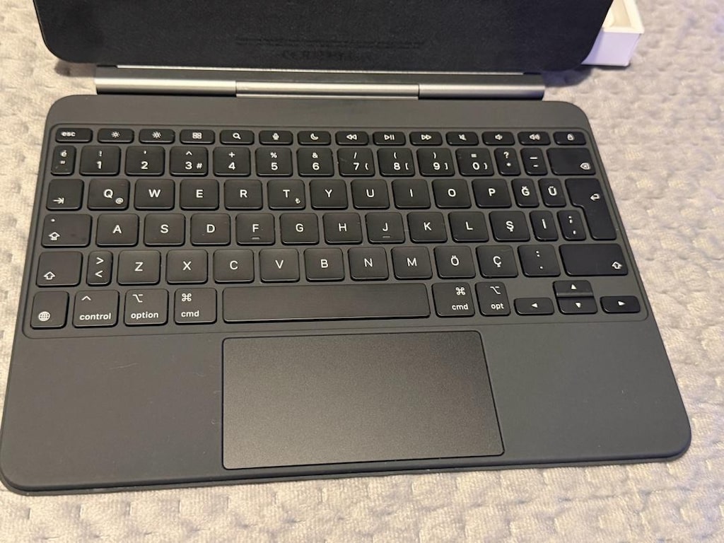 APPLE 11 inç iPad Air (M3) için Magic Türkçe Q Klavye - 3
