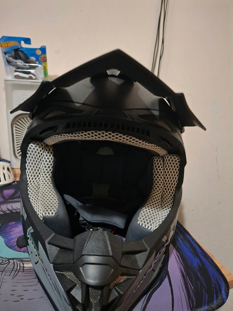 sway kask - 3