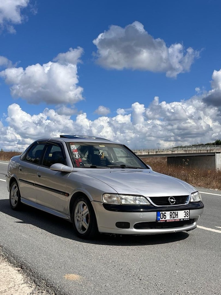 OPEL VECTRA B - 6