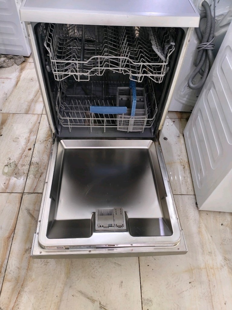 5.500 TL Etkin Bosch inox 4 programlı dijital ekran çok temiz bulaşık - 6