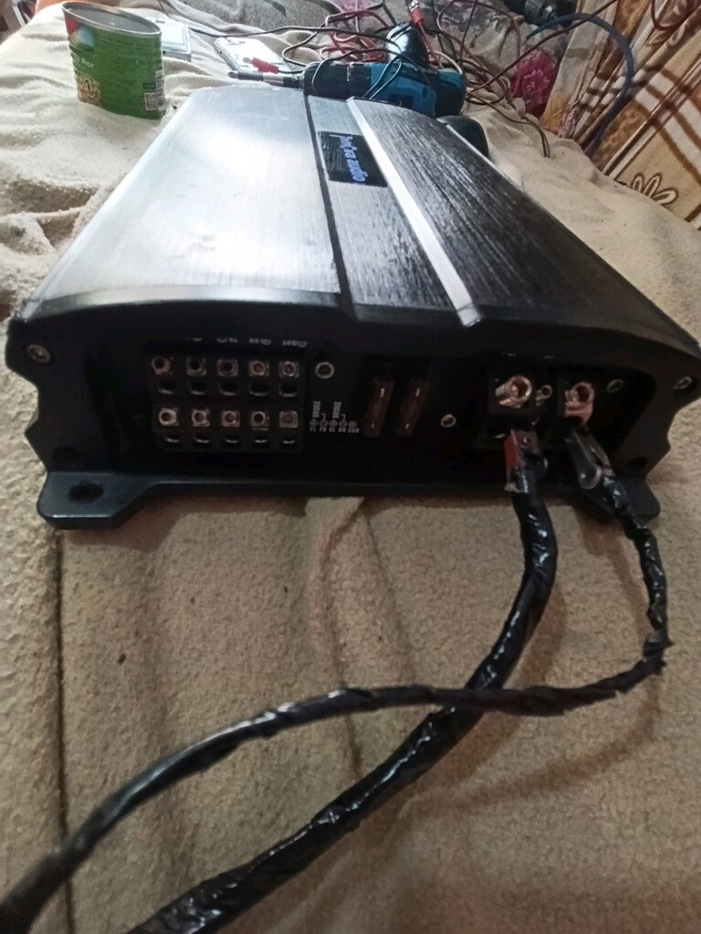 5 kanal digital 4000watt amfi 4x100+500 rms - 4