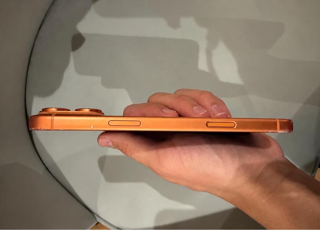 iPhone 17 Pro Max Garantili - 3