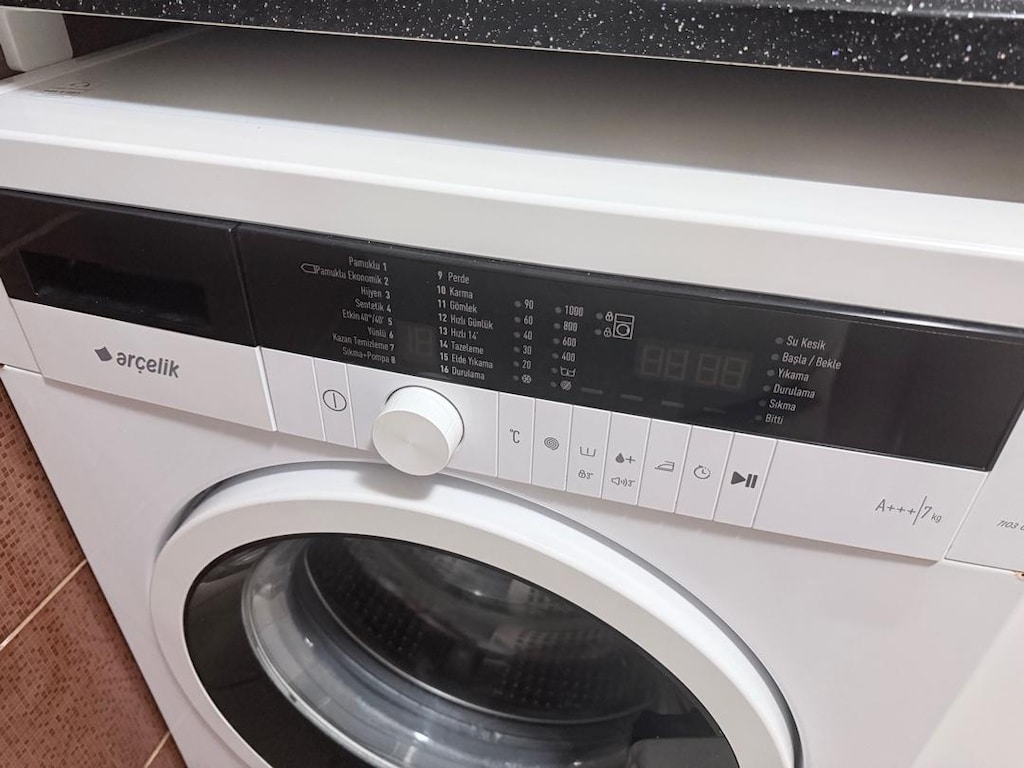 Arçelik Çamaşır Makinesi A+++ 7 KG - 6