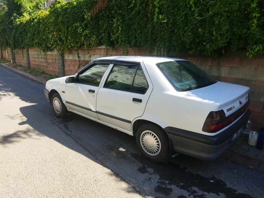 Renault 19 1.4 RNA 2000 model 158 bin km. - 10
