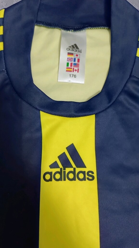 Orijinal Fenerbahçe Forması ve Şortu - 3