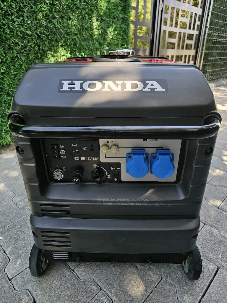 HONDA EU30is 3kvA marşlı benzinli jeneratör - 5