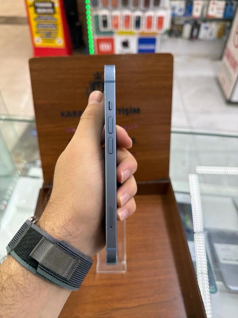 İphone 14 128gb pil75 - 2