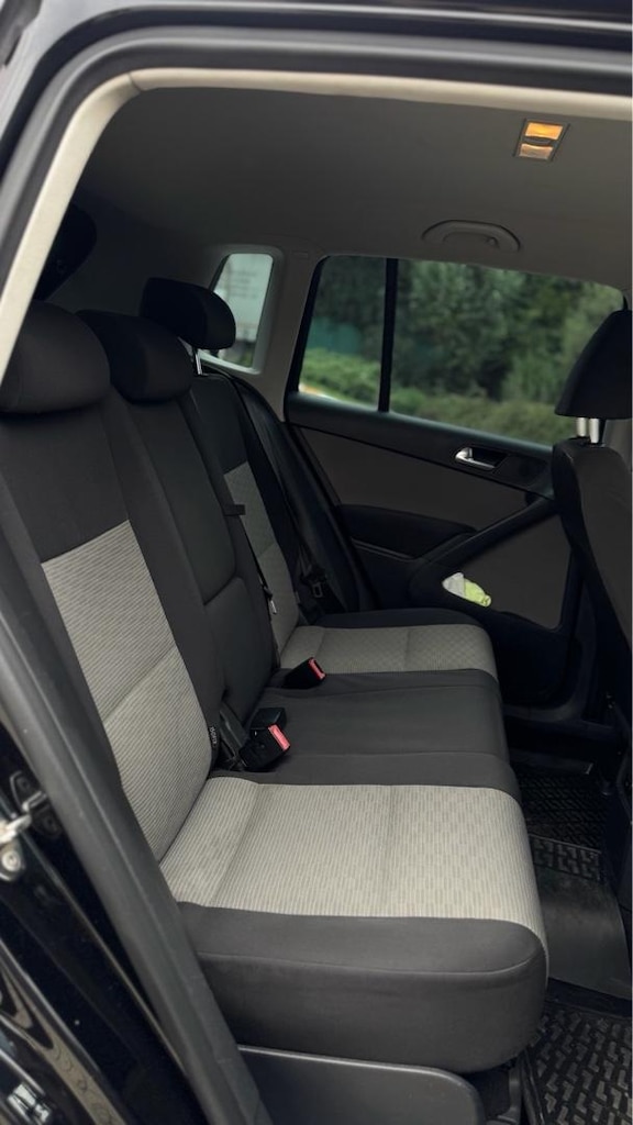 2012 model wosvagen Tiguan - 25