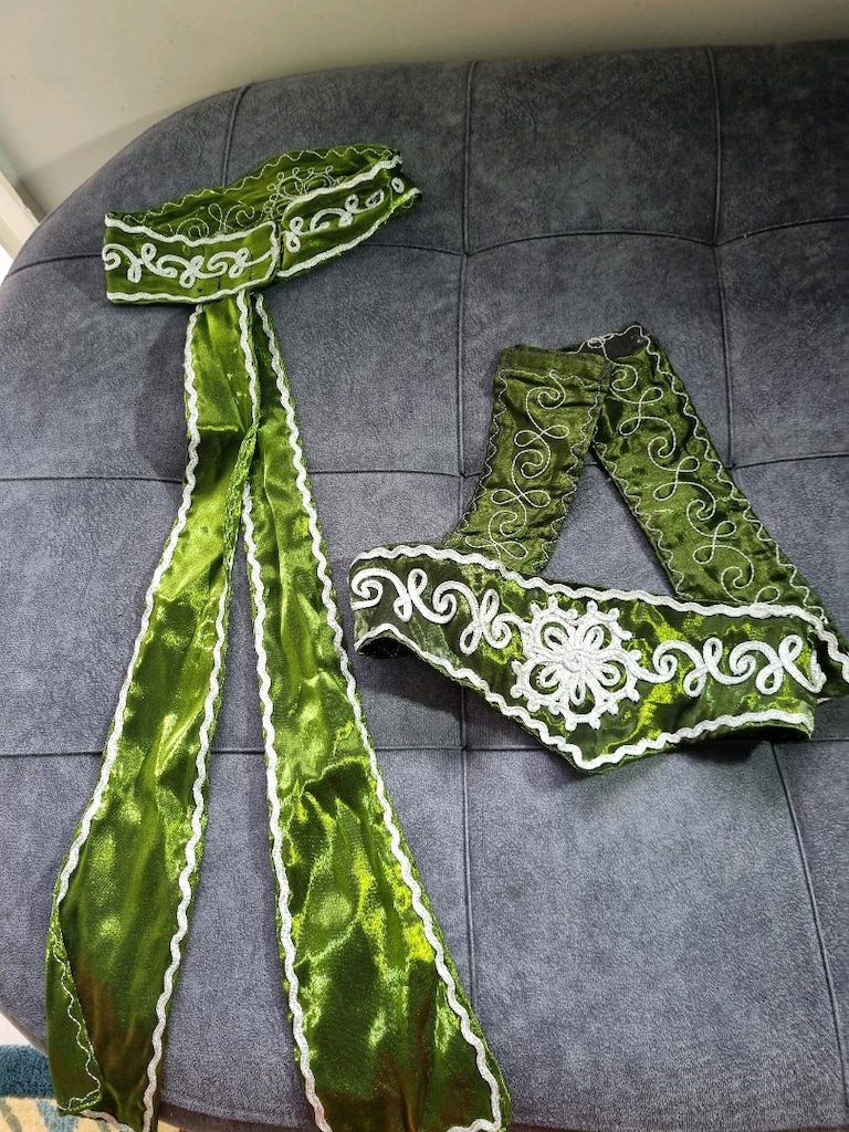 Yeşil İşlemeli Kuşaklı Kaftan - 8