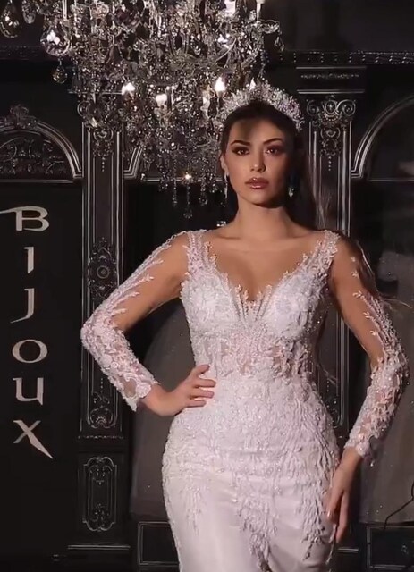 Fatih’in En Ünlü Markası Bijoux’tan Demonte Gelinlik!