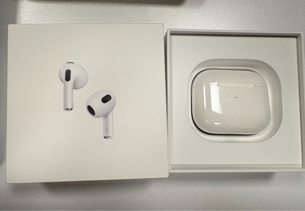 AirPods 3. Nesil Kulaklık (Yeni Gibi) - 5