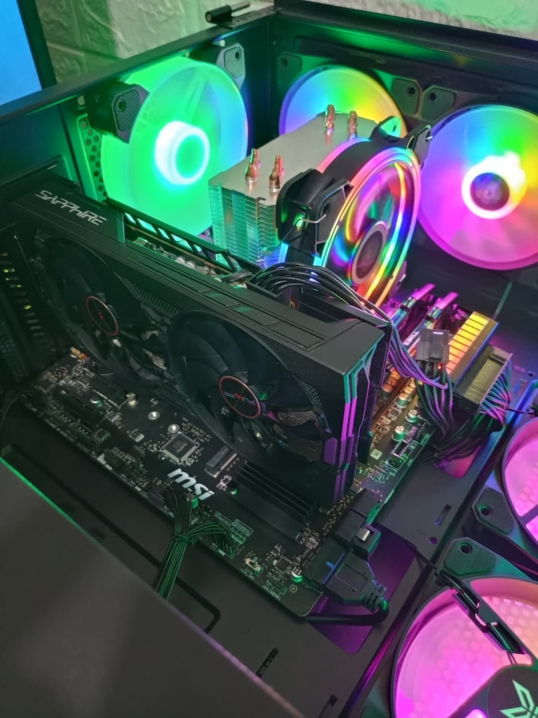 RYZEN 7 5700X + 16 GB RAM + 512 GB SSD + RX 5500 XT GAMİNG SET - 5
