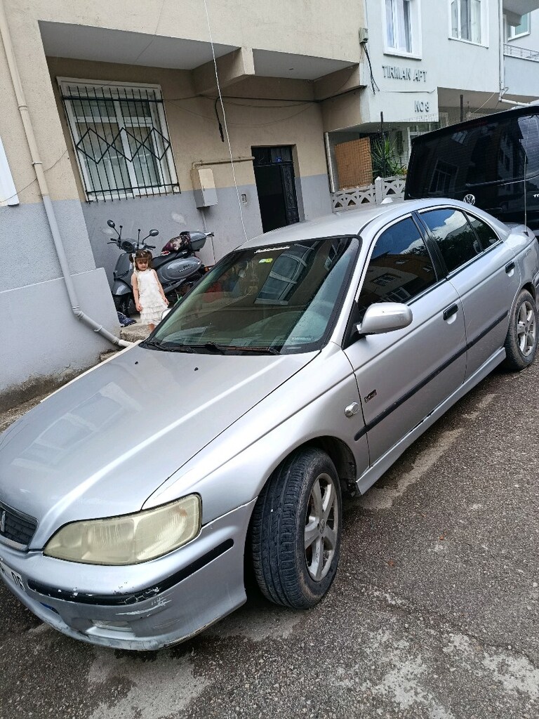 HONDA ACCORD 1.8 OTOMATİK - 4