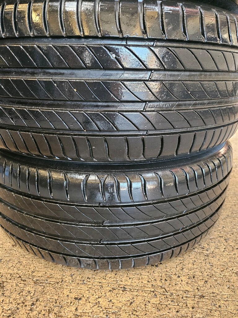 205 55 16 Michelin 2021 - 2