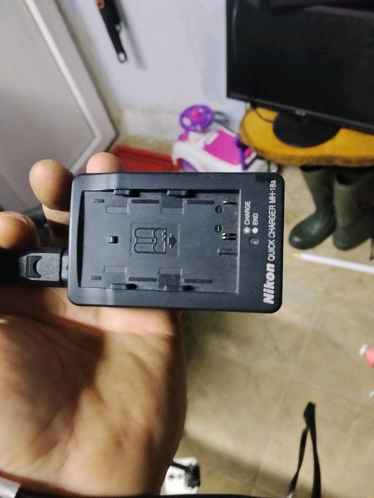 Nikon MH-18a / EN-EL3e Şarj Cihazı D50 D70S D80 D80S D100 - 3