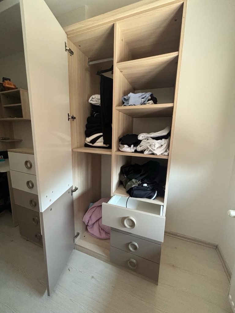 ÇALIŞMA MASASI , 5Lİ ÇEKMECE , KIYAFET DOLABI - 4