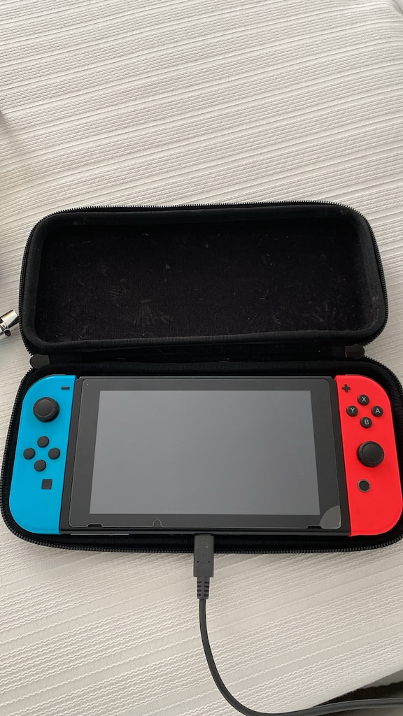 TEMİZ NİNTENDO SWITCH HAC-001 | 32 GB | ORİJİNAL ADAPTÖR + ÇANTA - 3
