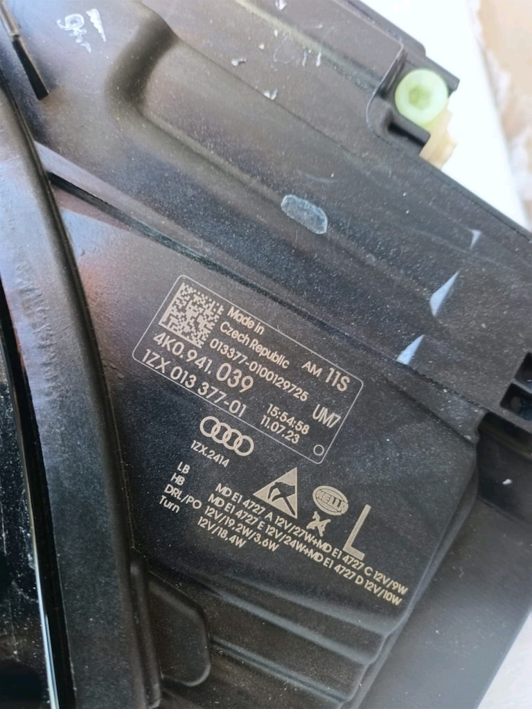 Audi A6 sol orjinal far2019-2026 model - 2