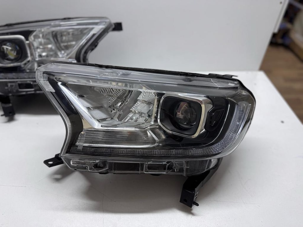 2020 FORD RANGER WILDTRAK ADAPTIVE LED FAR SETİ - 6