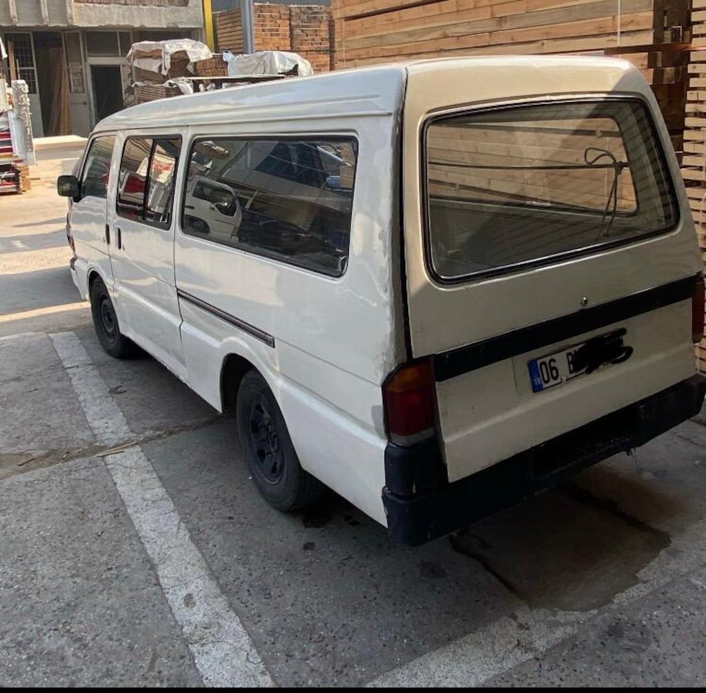 Mazda minibüs - 2