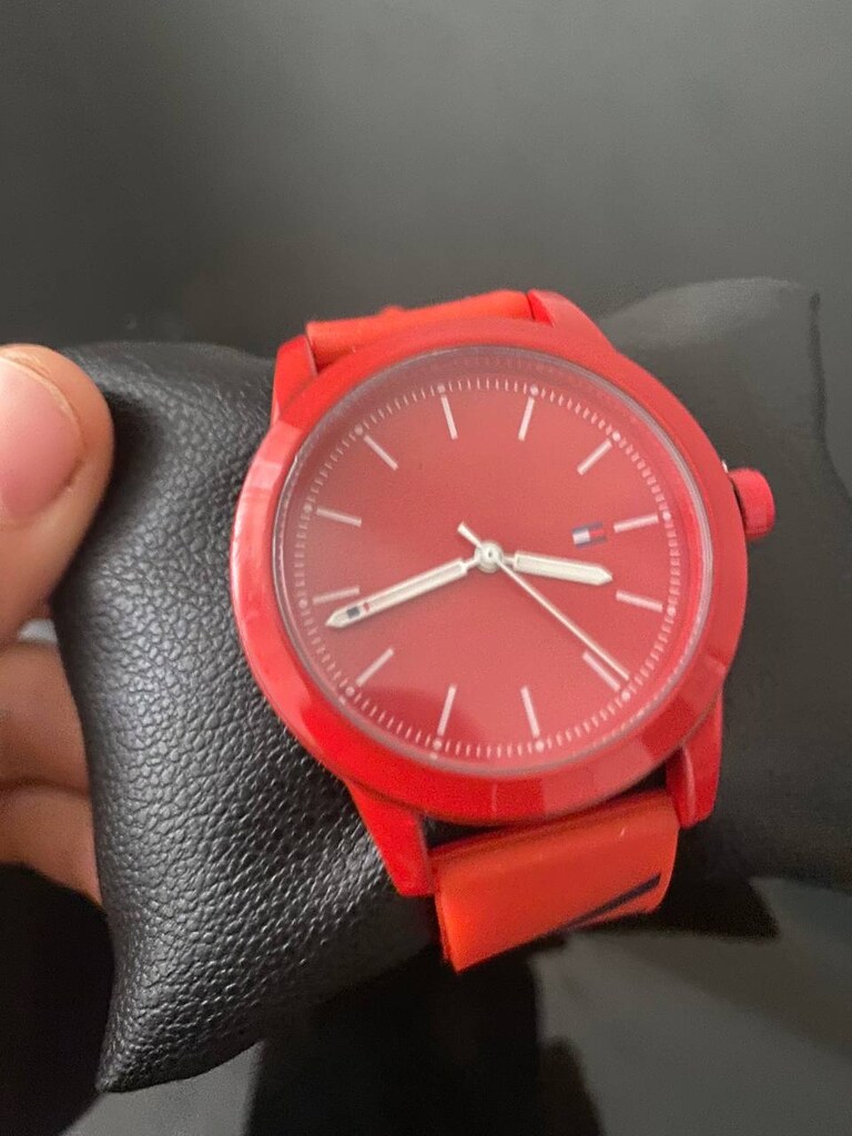 sıfır & kutulu Tommy Hilfiger Erkek Kol Saati - Silikon Kordon - 4