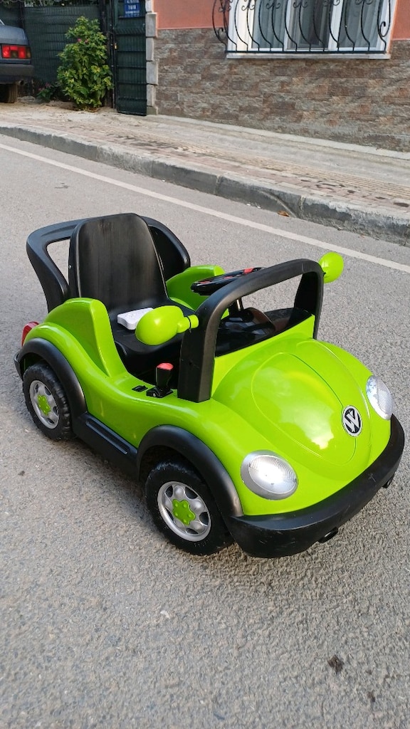 AKÜLÜ ARABA 12VOLT KUMANDALI TEMİZ - 3