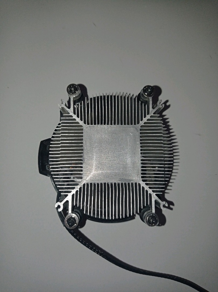 AMD Stok Fan - 2