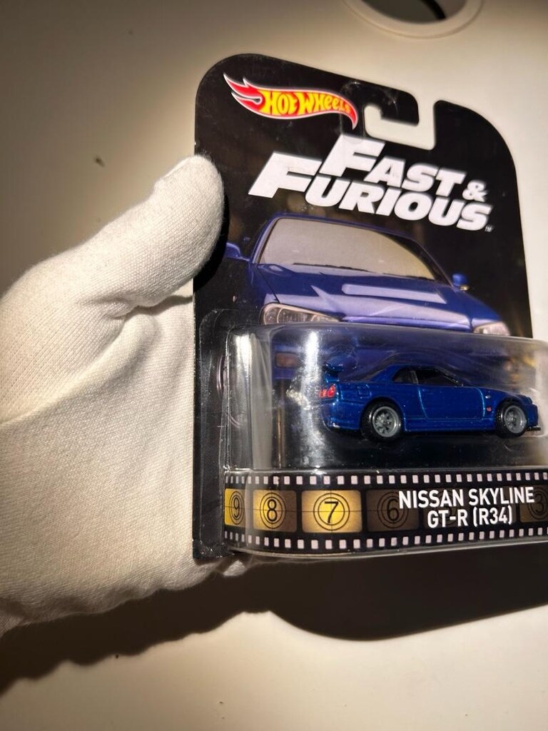 Hot Wheels Retro F&F Nissan Skyline R34 - 5