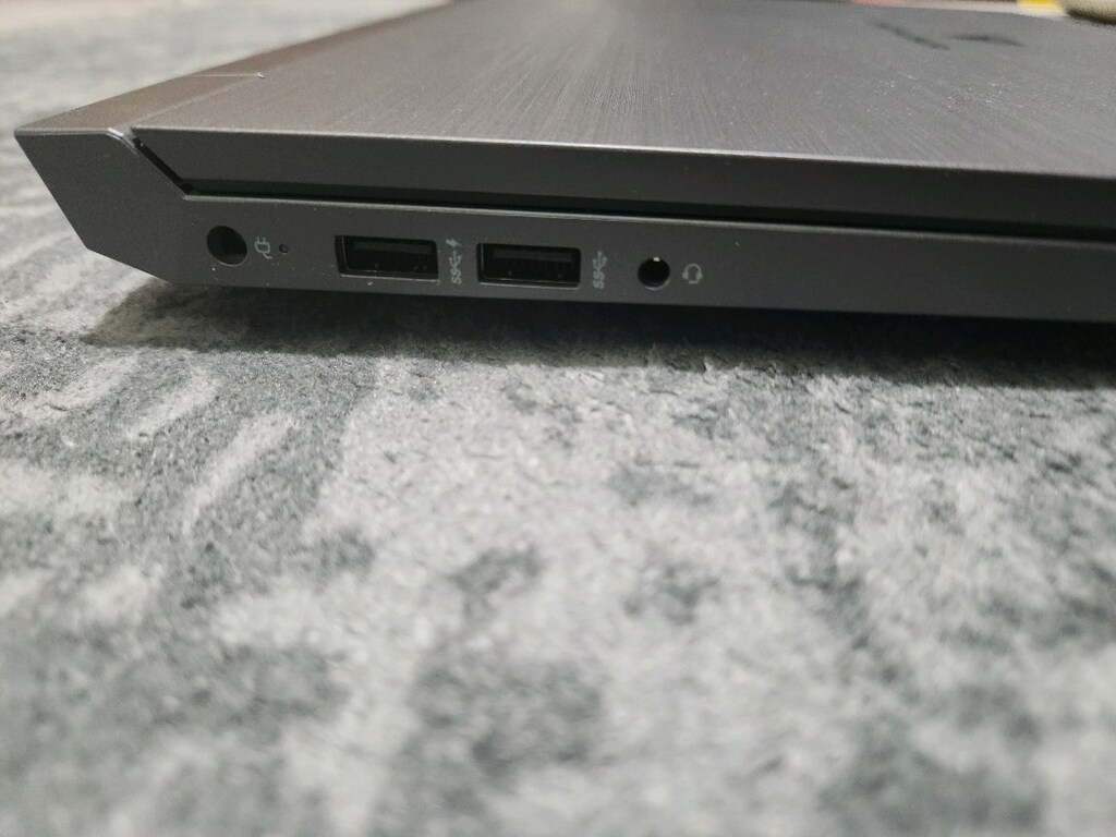 CASPER EXCALİBUR G880 GAMİNG LAPTOP - 14