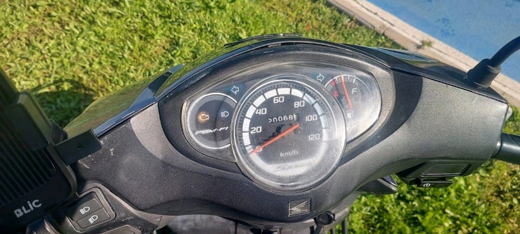 far stop temiz Honda spacy - 12