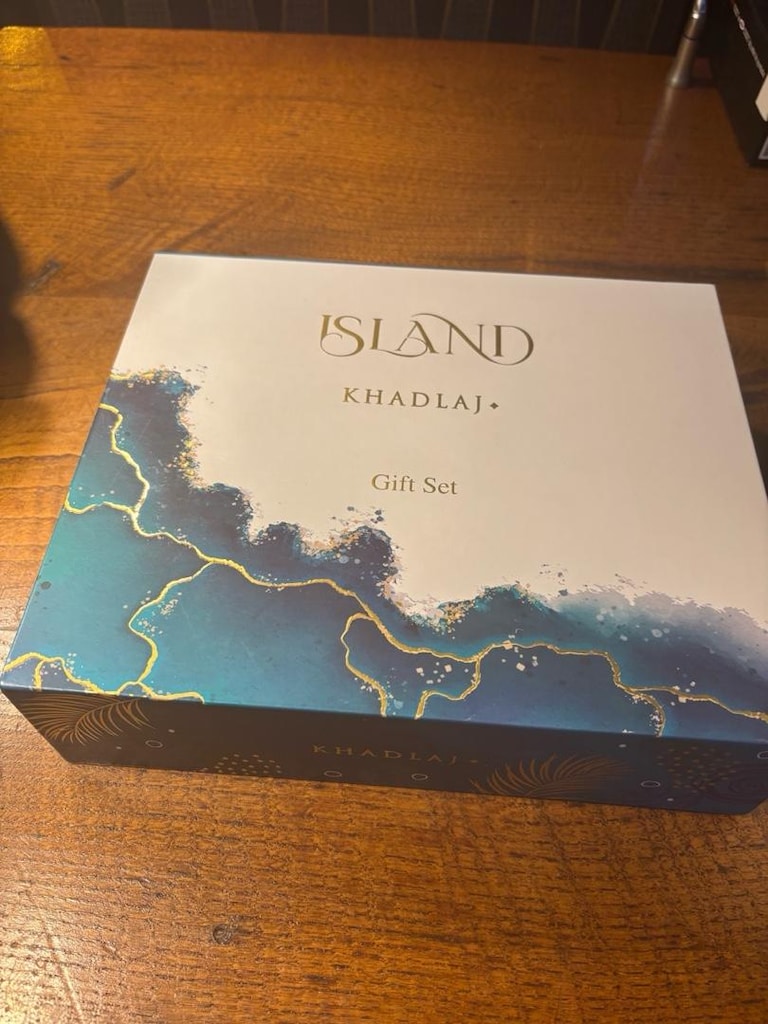 khadlaj island gift set