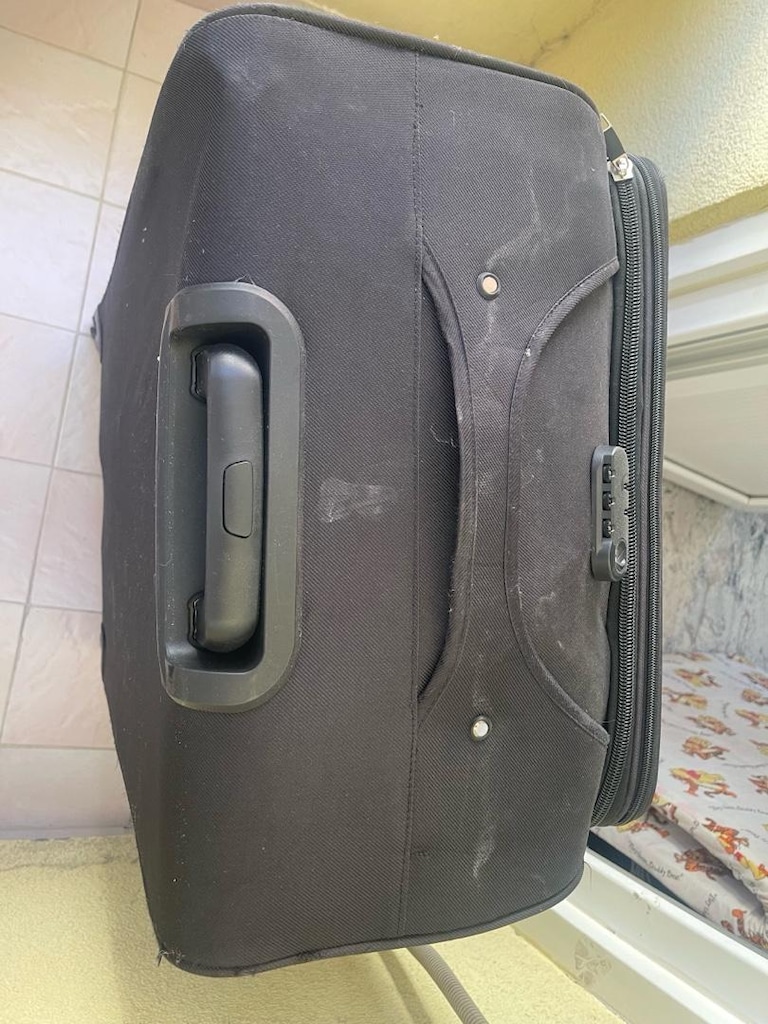 ULTRA BÜYÜK BOY VALİZ - 4