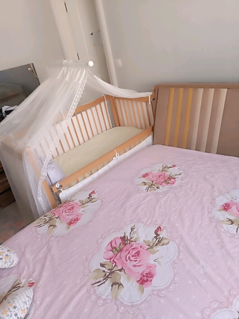 ahşap bebek beşiği - 2