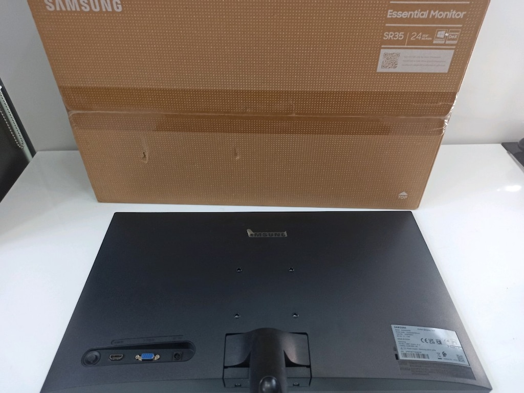 Samsung S24R350FZR 24 inç Full HD 2.el monitör - 6