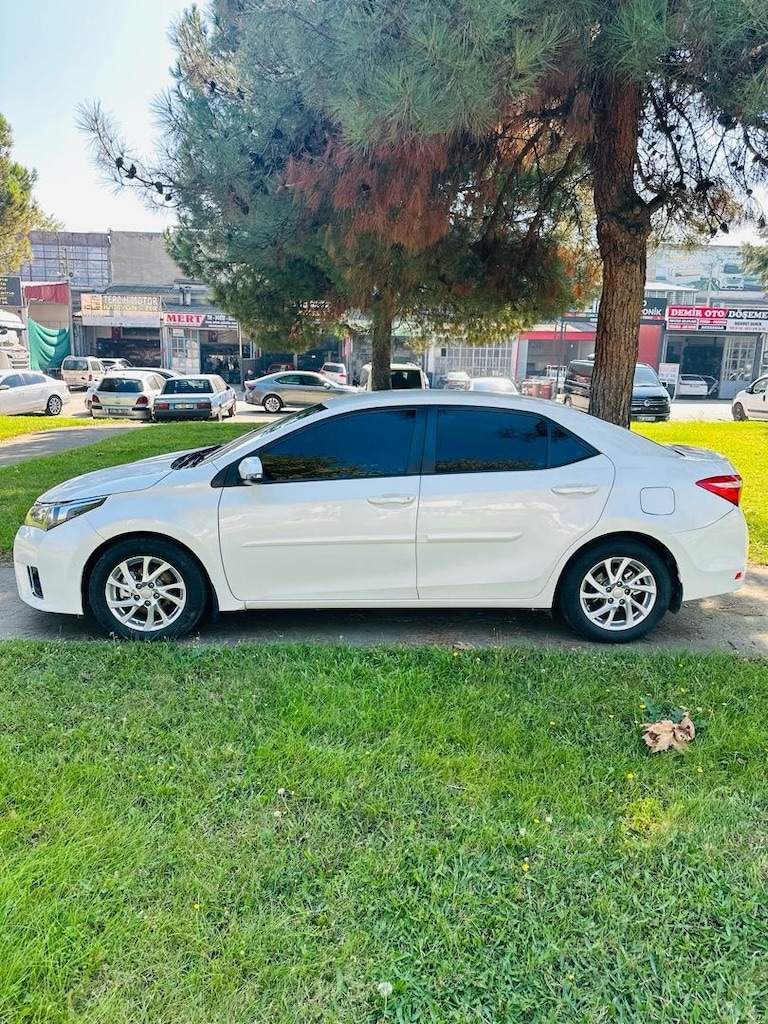 sahibinden hatasız 2015 Corolla - 2