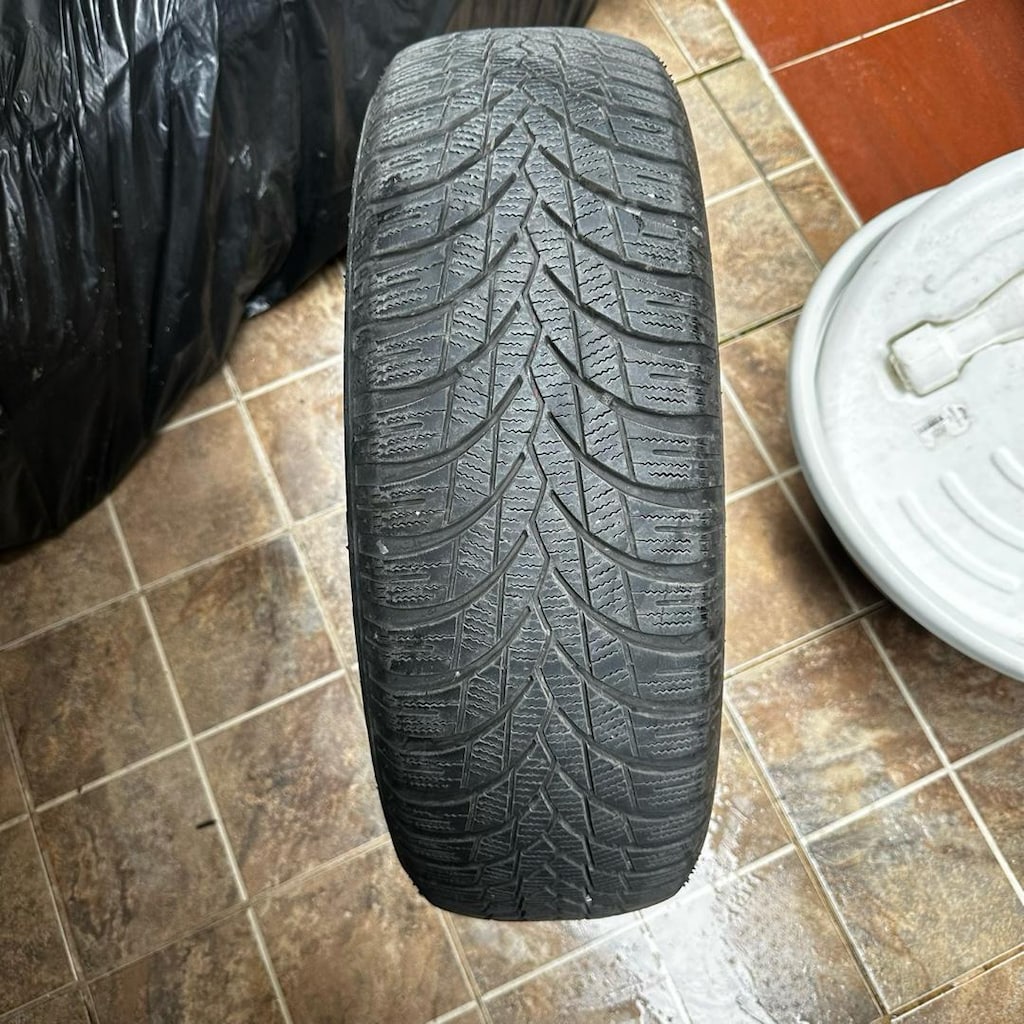 4 adet Lassa Snoways 4 - 185/65 R15 88T Kış Lastiği (2021 Sonu - 2