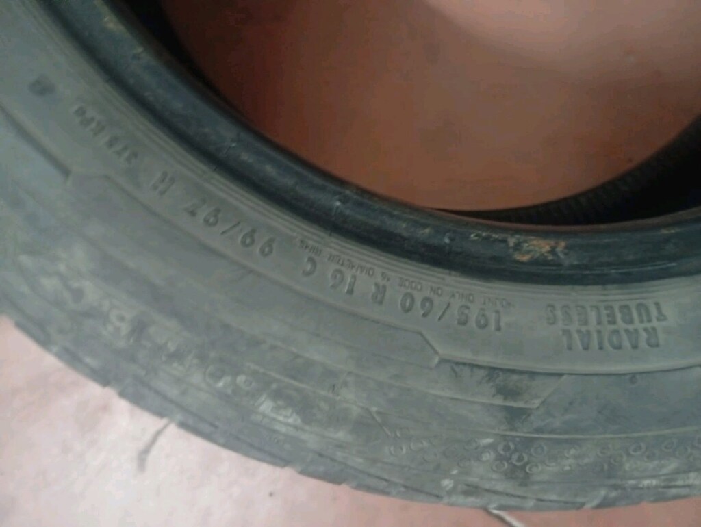 2 adet çıkma 195/60R 16 C sıfır gibi lastikler - 4